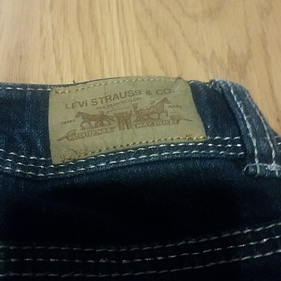 Girl's Levi Jean's - Picture 4 of 6